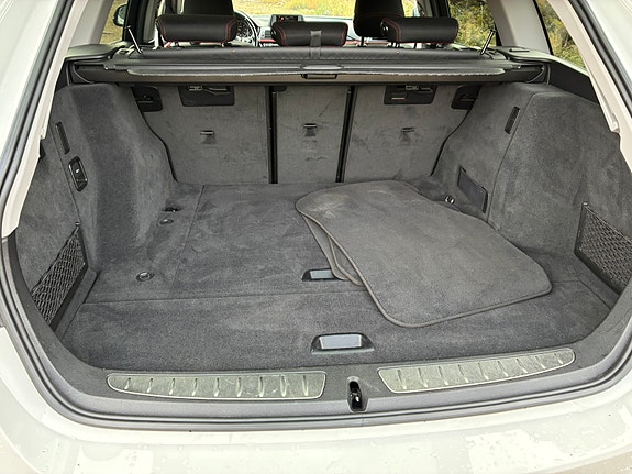 BMW 320d 6 of 6