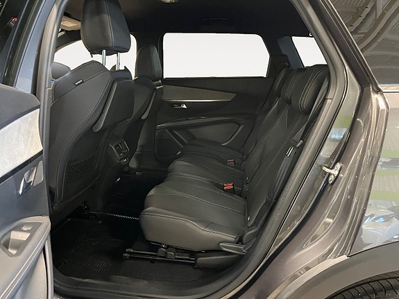 Peugeot 5008 13 of 26
