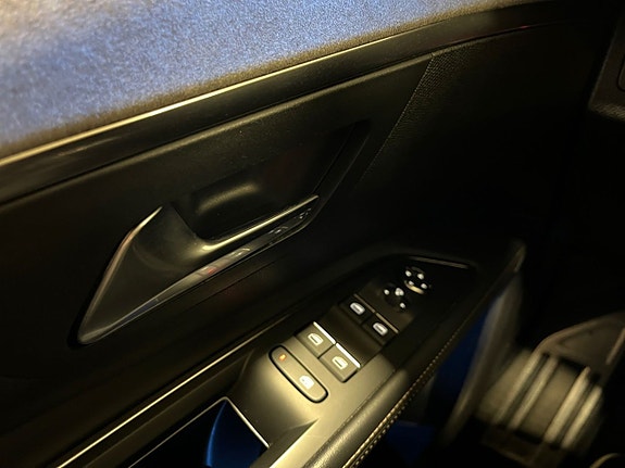 Peugeot 5008 18 of 26