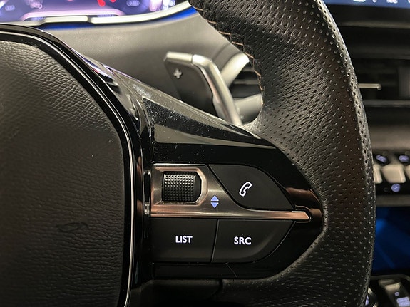 Peugeot 5008 22 of 26