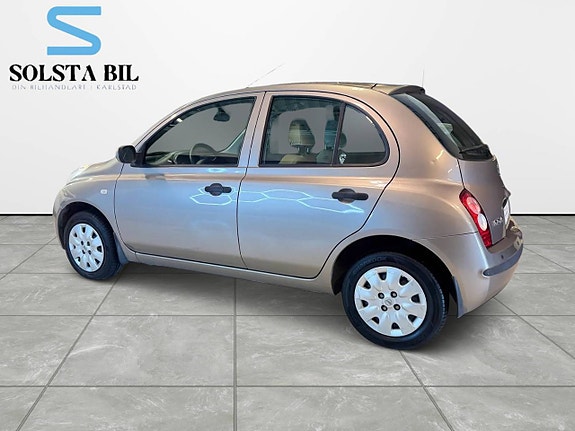 Nissan Micra 6 of 13