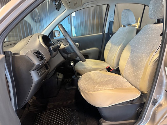 Nissan Micra 8 of 13