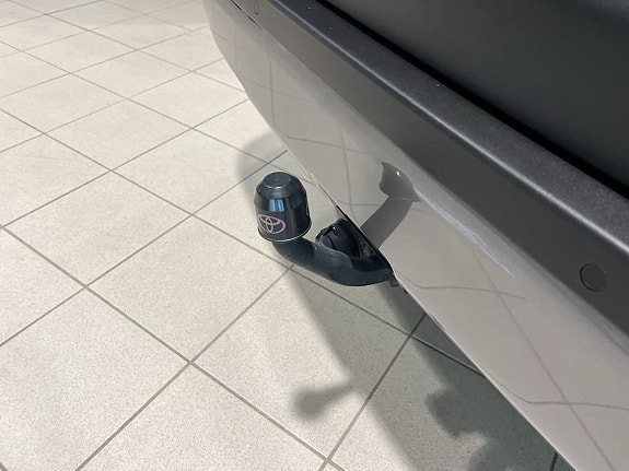 Toyota RAV4 22 of 27