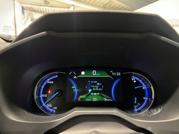 Toyota RAV4 14 of 27