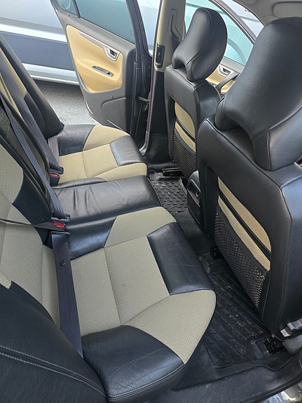 Volvo S60 9 of 11