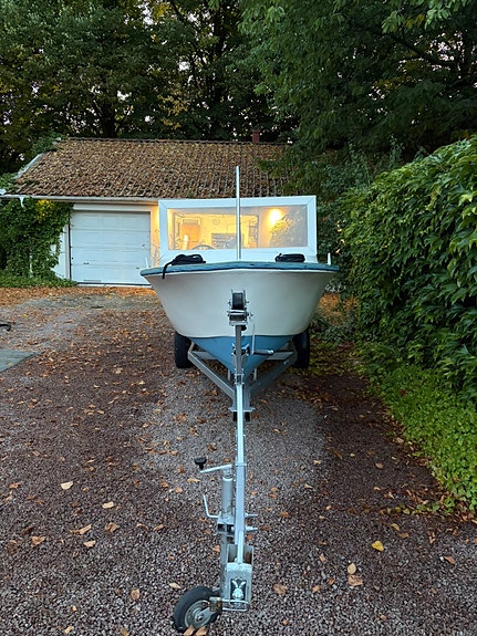 Crescent 495 med 35hk Evinrude motor 2 of 6