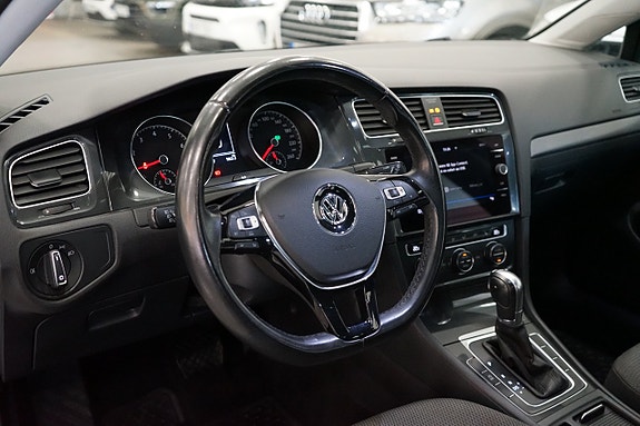 Volkswagen Golf I 14 of 17