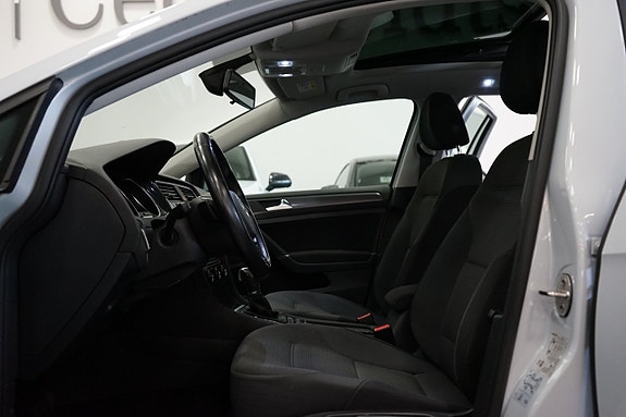 Volkswagen Golf I 17 of 17