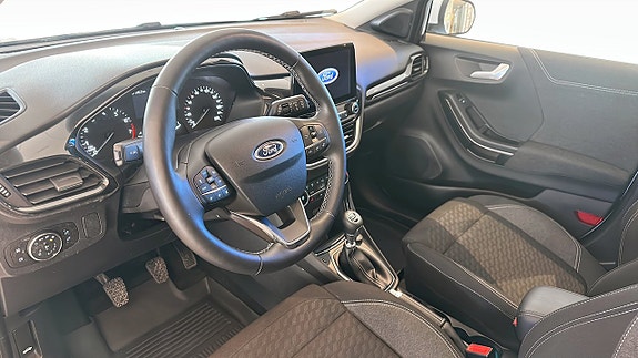 Ford Puma 12 of 12
