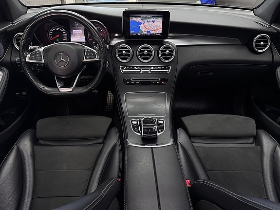Mercedes-Benz GLC220 d 12 of 23