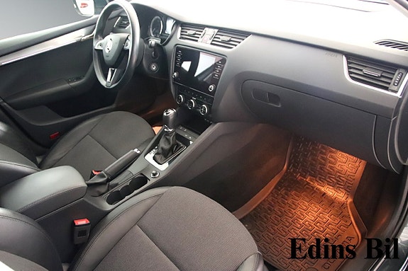 Skoda Octavia 4 of 9