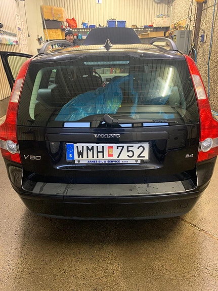Volvo V50 8 of 11