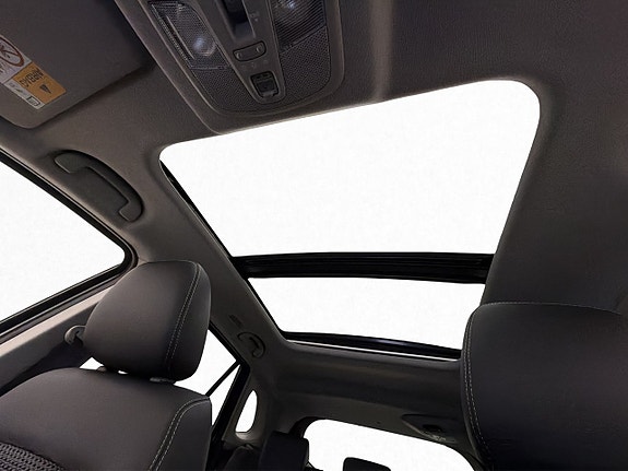 Suzuki S-Cross 12 of 30