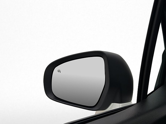 Suzuki S-Cross 13 of 30