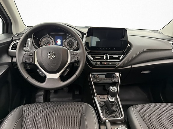 Suzuki S-Cross 11 of 30