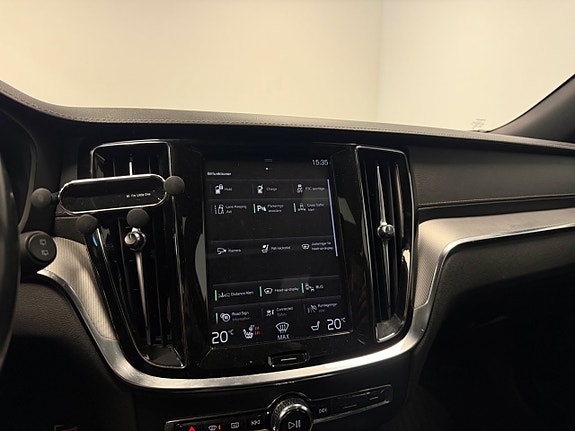 Volvo V60 15 of 20