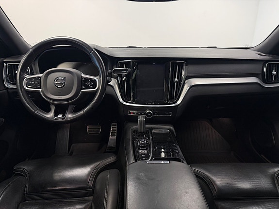 Volvo V60 9 of 20