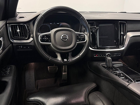 Volvo V60 8 of 20