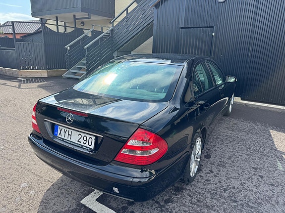 Mercedes-Benz E200 2 of 3