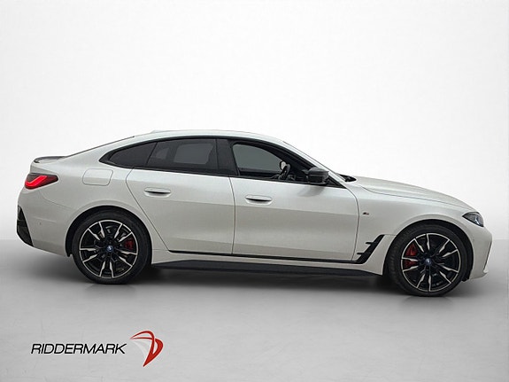 BMW i4 9 of 30