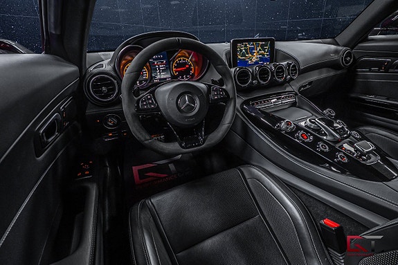 Mercedes-Benz AMG GT C 12 of 18