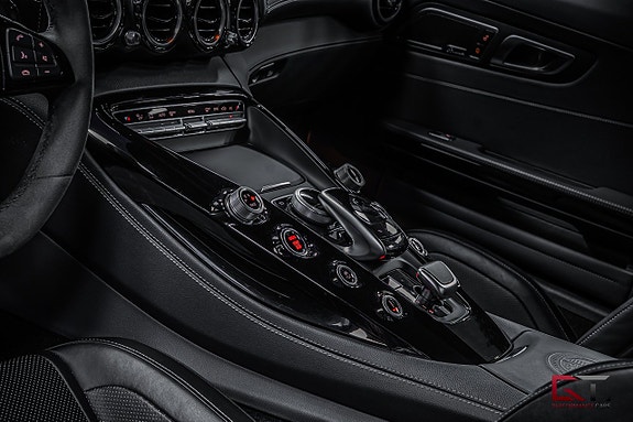 Mercedes-Benz AMG GT C 15 of 18