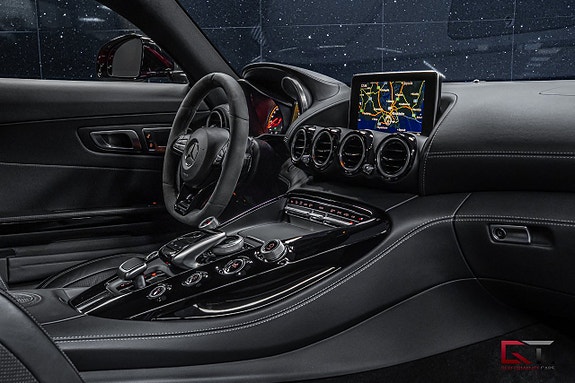 Mercedes-Benz AMG GT C 16 of 18