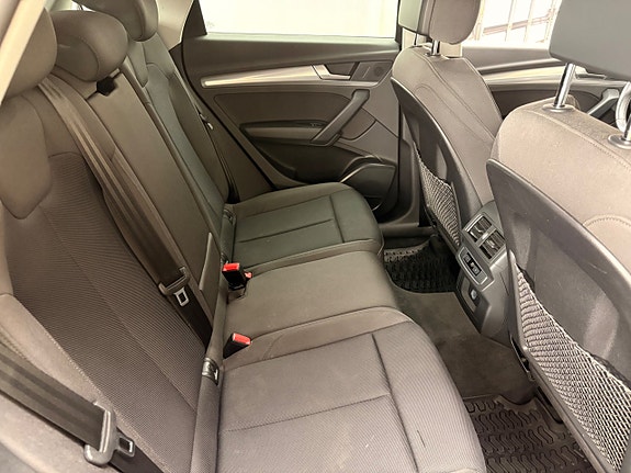 Audi Q5 11 of 19