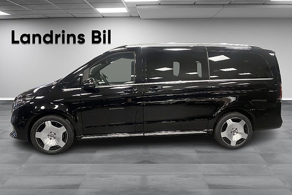 Mercedes-Benz V300 4 of 18