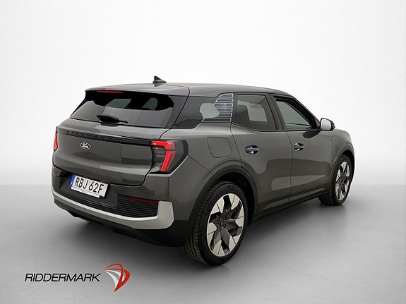 Ford Explorer 8 of 30