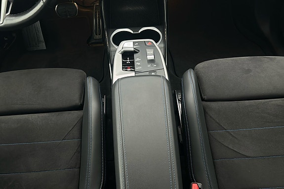 BMW X1 9 of 22