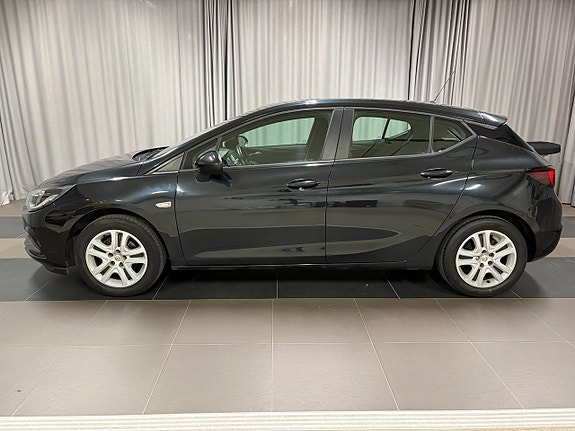 Opel Astra 2 of 13