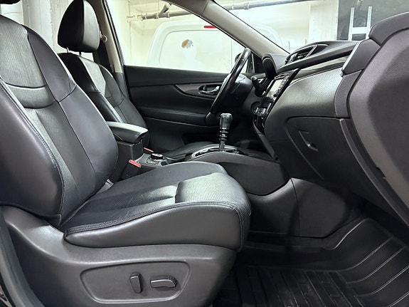 Nissan X-Trail 17 of 17