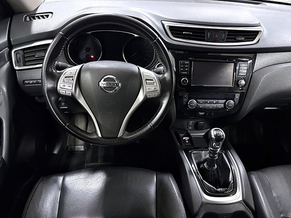 Nissan X-Trail 7 of 17