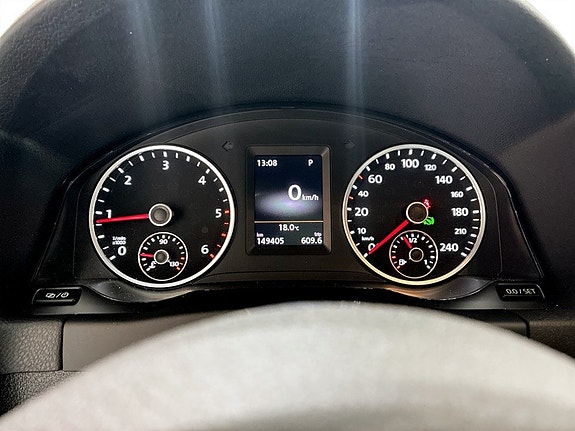 Volkswagen Tiguan 8 of 16
