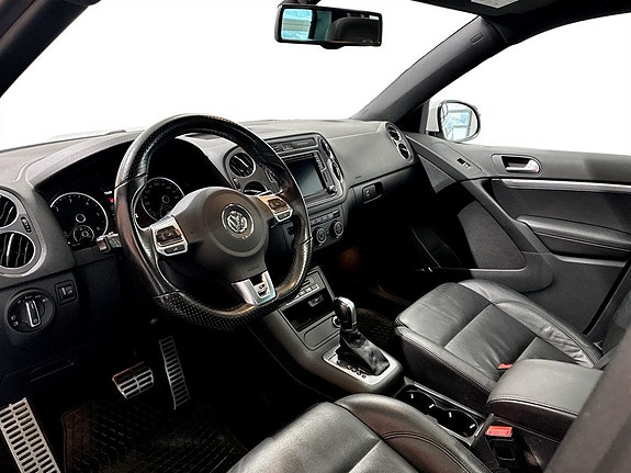 Volkswagen Tiguan 4 of 16