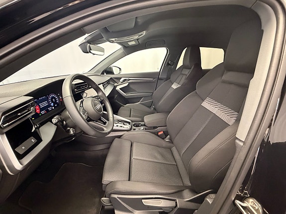 Audi A3 8 of 14
