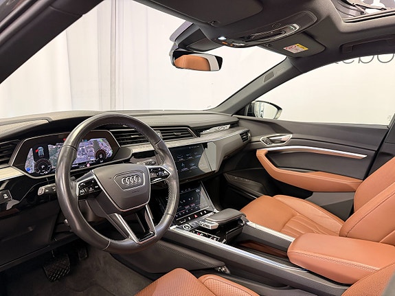 Audi Q8 11 of 16
