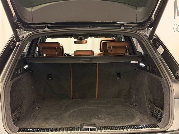 Audi Q8 16 of 16