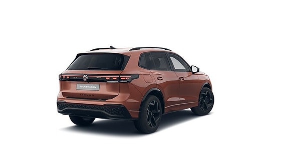 Volkswagen Tiguan 5 of 10