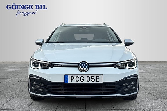 Volkswagen Golf Alltrack 3 of 18