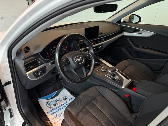 Audi A4 4 of 9