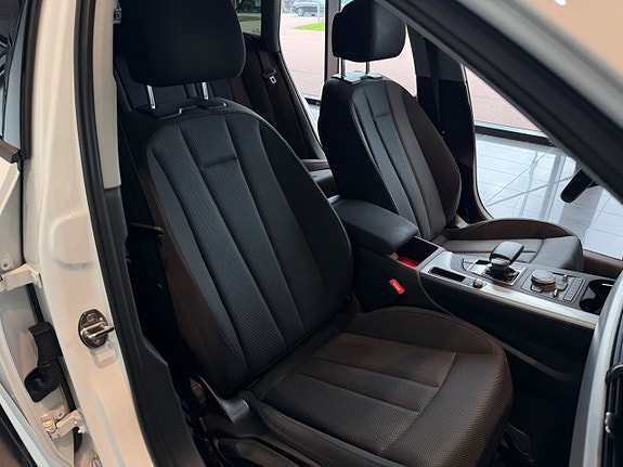 Audi A4 7 of 9