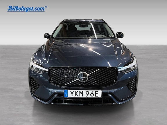 Volvo XC60 3 of 11