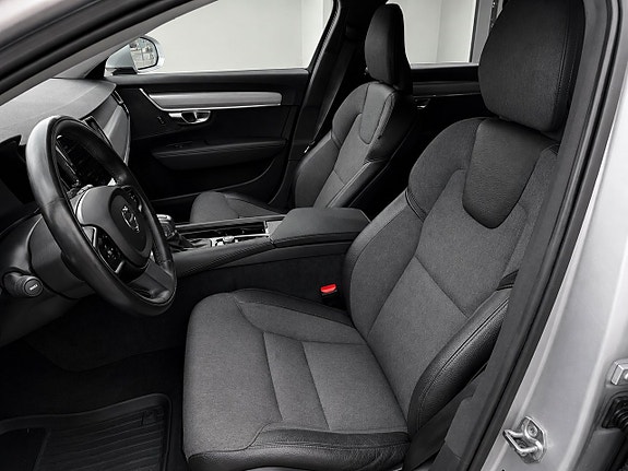 Volvo V90 4 of 7