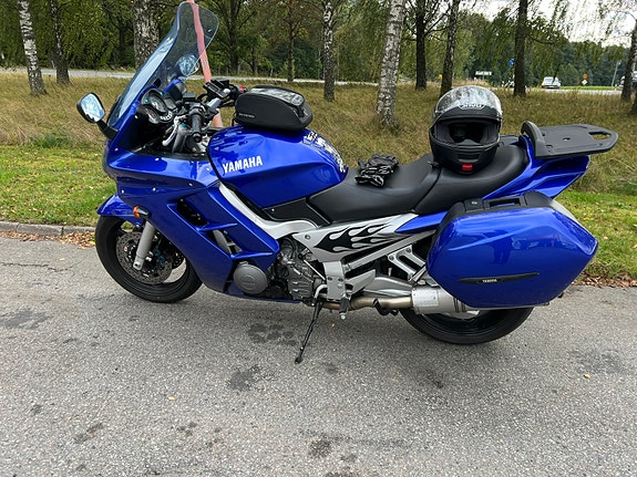 Yamaha FJR1300 4 of 6