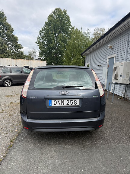Ford Focus 3 of 7