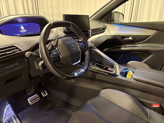 Peugeot 5008 8 of 16