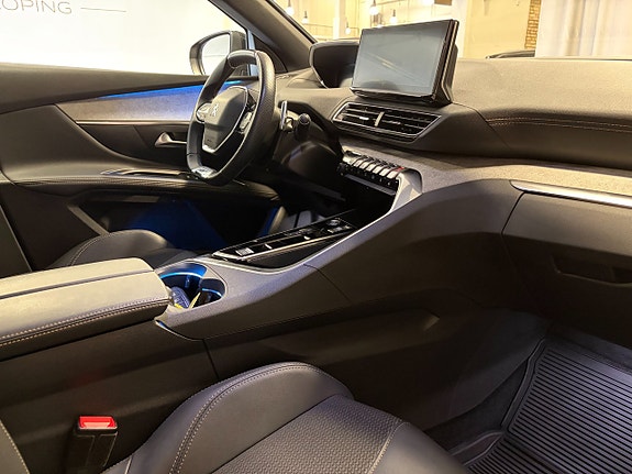 Peugeot 5008 9 of 16