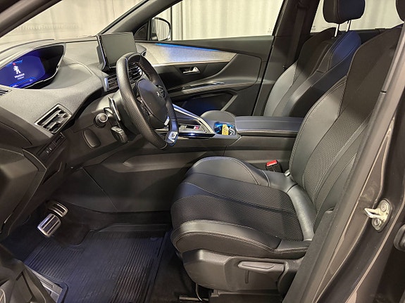 Peugeot 5008 6 of 16